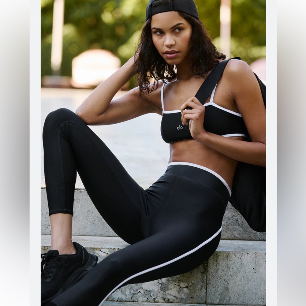 ALO Yoga Black High-Waist Leggings & Top